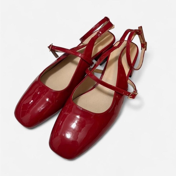 Coutgo Mary Jane Chunky Low Heels Closed Square Toe Ankle Strap Pumps Size 9.5 - Picture 2 of 8